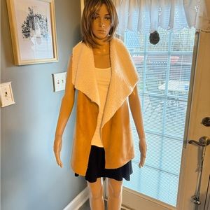 Signature Studio Faux Suede & Sherpa Vest SZ SM